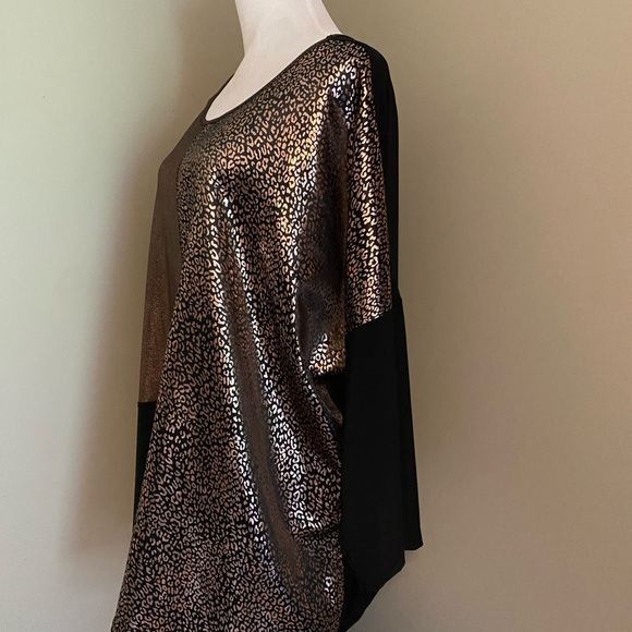 Metallic Leopard Print Top By Est 1946 Cato Sz 26/28 - Picture 6 of 9